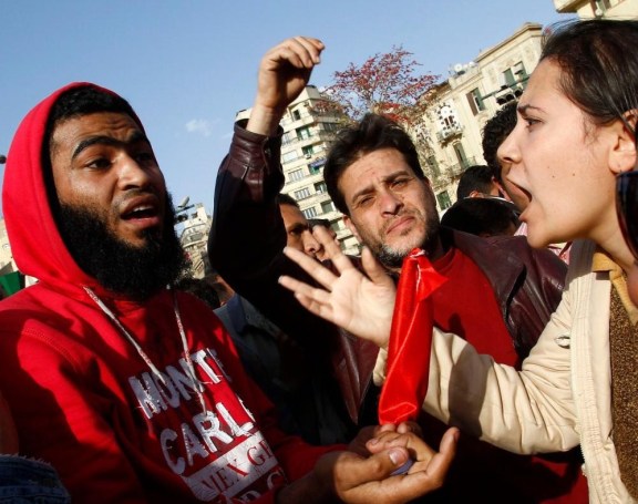 egyptian-women-harassed1